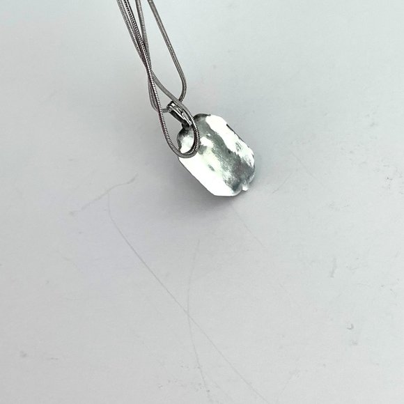 925 Sterling Silver Italy Chain Vintage Scroll Style Green Cabochon Pendant - Picture 2 of 7